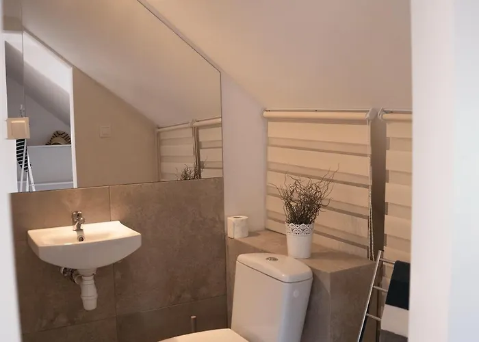 Lipowa * Mosty (Puck)